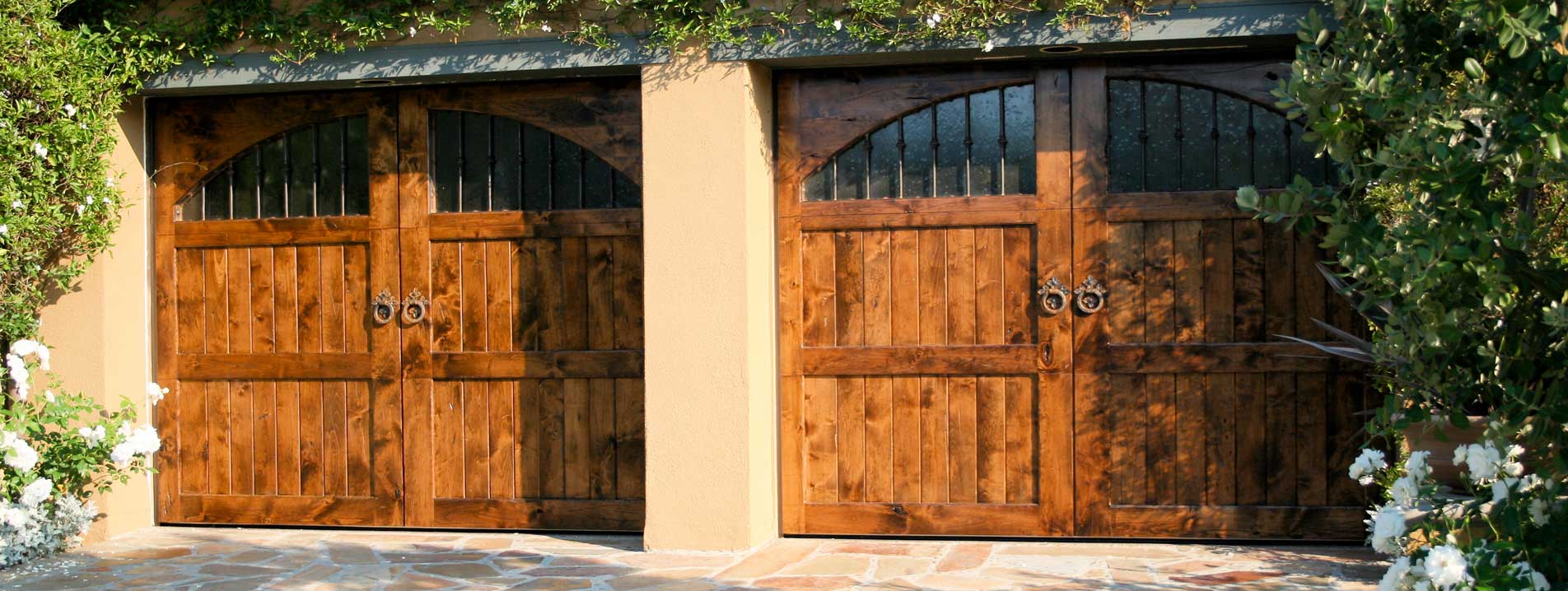 Local Garage Doors Company Inc. (855) 444-7707